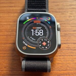 Apple Watch Ultra Titanium
